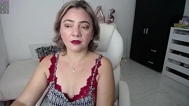 Snapshot of Ghada_milf chatting on 01/25/25, 11:13 Ghada milf online show from 01/25/25, 11:13