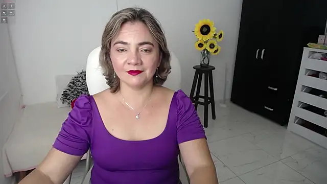 Snapshot of Ghada_milf chatting on 02/04/25, 11:06 Ghada milf online show from 02/04/25, 11:06