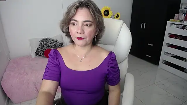 Snapshot of Ghada_milf chatting on 02/17/25, 11:20 Ghada milf online show from 02/17/25, 11:20
