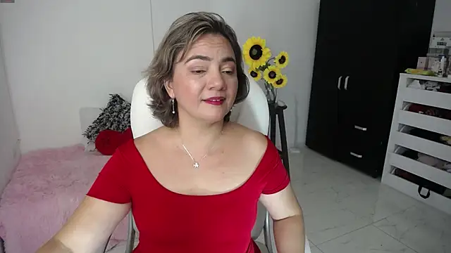 Snapshot of Ghada_milf chatting on 02/19/25, 02:23 Ghada milf online show from 02/19/25, 02:23