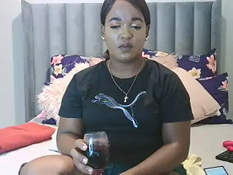 Amberbela online show from 01/25/25, 05:51