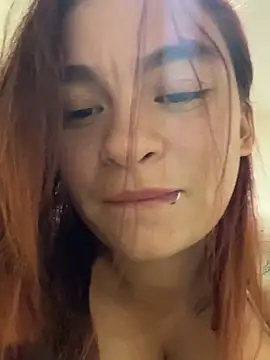 MiaLujan  online show from 12/10/24, 11:40