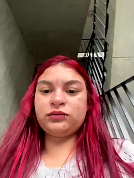 MiaLujan  online show from 11/23/25, 11:32