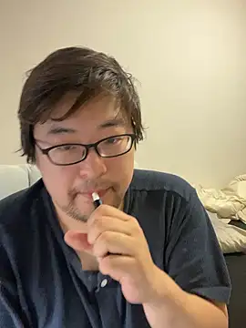 yuuki198912 online show from 10/27/25, 10:03