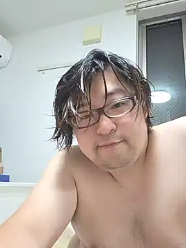 yuuki198912 online show from 08/05/26, 01:47