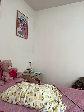 Snapshot of HallieLemon1 chatting on 01/09/25, 01:56 HallieLemon1 online show from 01/09/25, 01:56