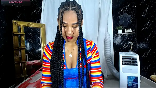 Hillary queen online show from 11/30/25, 12:31