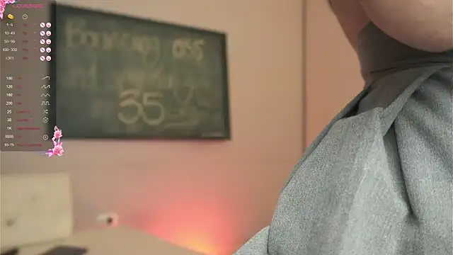 Camilaperson online show from 02/07/25, 11:13