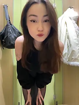 Peachy Dream online show from 02/12/25, 05:37