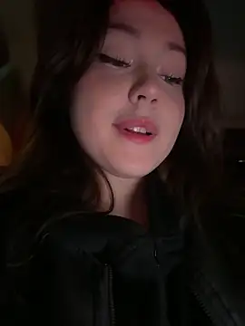 Peachy Dream online show from 09/24/25, 06:11