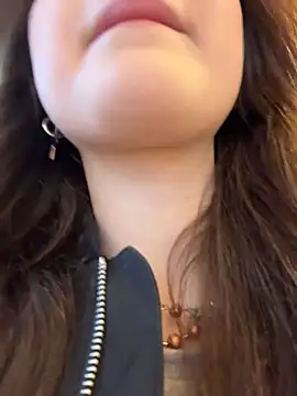 Peachy Dream online show from 04/12/26, 04:12