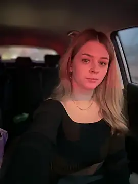 Love Bri online show from 03/11/25, 03:56