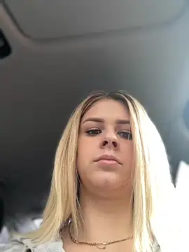 Love Bri online show from 11/14/25, 09:19