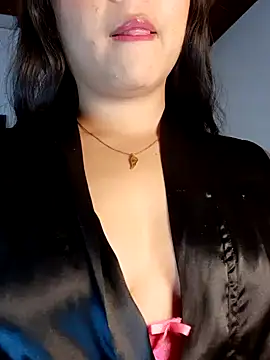 Cleo hills online show from 01/25/25, 01:30