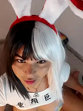 Cleo hills online show from 02/02/25, 01:52