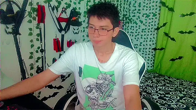 Andy gray online show from 11/07/25, 03:23