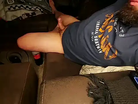 CuriousBear online show from 11/09/25, 03:16