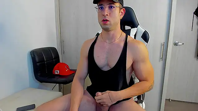 dafboy1 online show from 11/16/25, 12:44