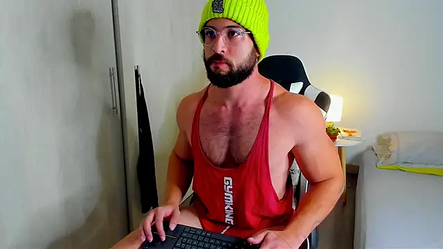 dafboy1 online show from 02/18/26, 03:52