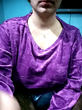 Snapshot of Afsana_Mim chatting on 01/13/25, 05:01 Afsana Mim online show from 01/13/25, 05:01