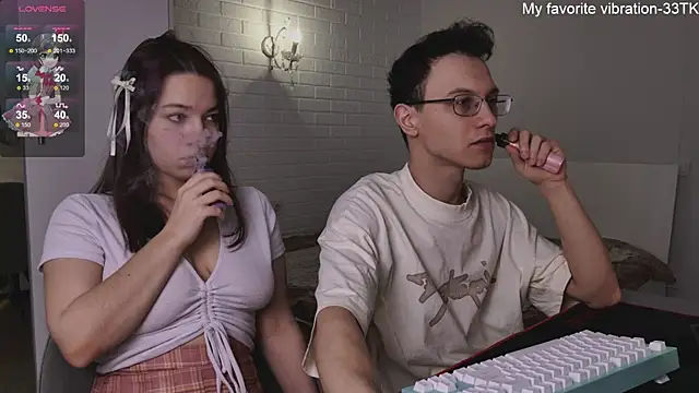 Snapshot of ValBae chatting on 01/16/25, 09:51 ValBae online show from 01/16/25, 09:51