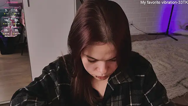 Snapshot of ValBae chatting on 01/24/25, 11:59 ValBae online show from 01/24/25, 11:59