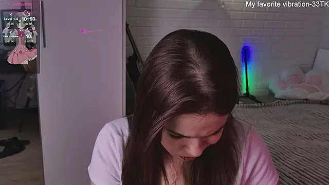 Snapshot of ValBae chatting on 01/30/25, 12:27 ValBae online show from 01/30/25, 12:27