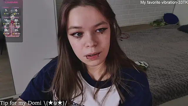 Snapshot of ValBae chatting on 02/10/25, 04:58 ValBae online show from 02/10/25, 04:58