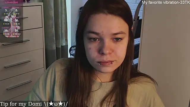 Snapshot of ValBae chatting on 02/21/25, 11:55 ValBae online show from 02/21/25, 11:55