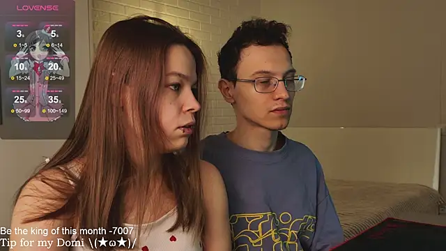 Snapshot of ValBae chatting on 03/09/25, 10:08 ValBae online show from 03/09/25, 10:08