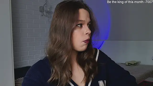 Snapshot of ValBae chatting on 03/20/25, 01:48 ValBae online show from 03/20/25, 01:48