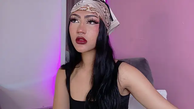 miluv19 online show from 04/10/26, 08:02