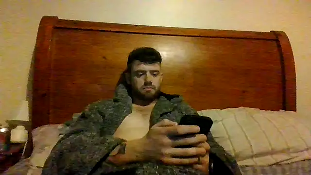 Snapshot of constantlyhorny69 chatting on 11/04/25, 07:57 constantlyhorny69 online show from 11/04/25, 07:57