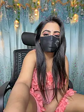 Snapshot of Monabby97 chatting on 01/05/26, 05:27 Monabby97 online show from 01/05/26, 05:27