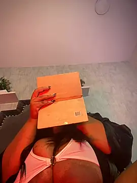 ailynBlaze online show from 02/25/25, 06:09