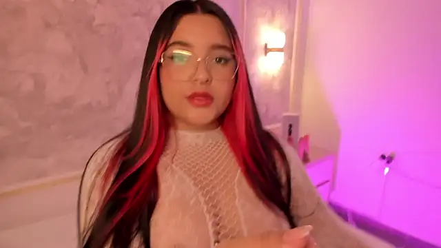 victoria18x online show from 10/10/25, 07:13