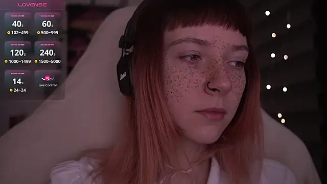 juliapie online show from 02/12/25, 05:37