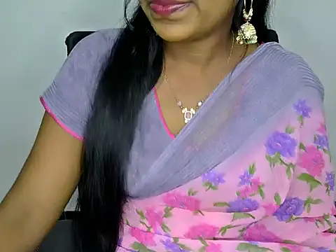 shila20 online show from 03/02/25, 03:34