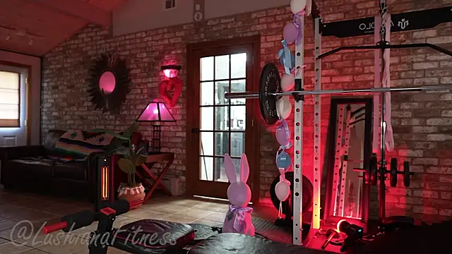 Snapshot of LushianaFitness chatting on 04/07/26, 05:13 LushianaFitness online show from 04/07/26, 05:13