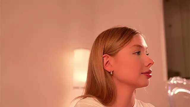 april blush online show from 03/04/25, 03:04