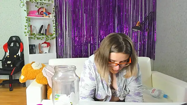 Seductive She Wolf online show from 02/24/25, 08:27