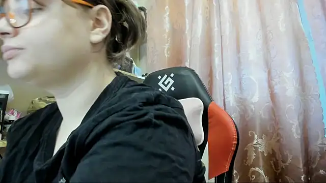 Seductive She Wolf online show from 05/05/26, 06:16