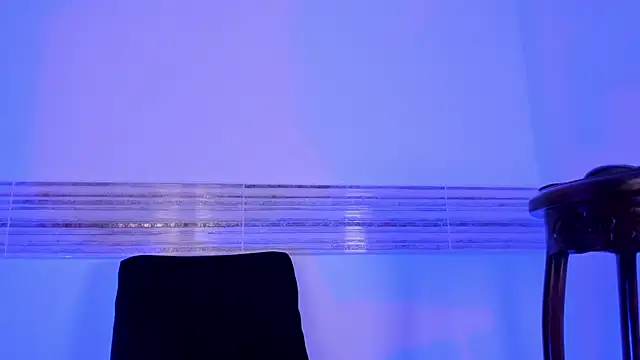 Sophia Cambpell online show from 02/05/25, 01:00