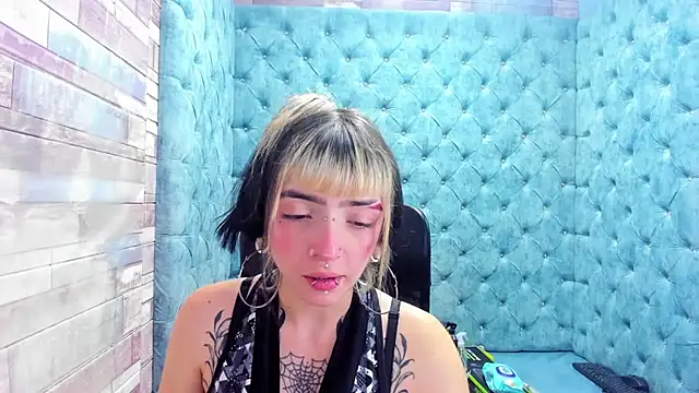 Samantha Smiith online show from 02/04/26, 03:23