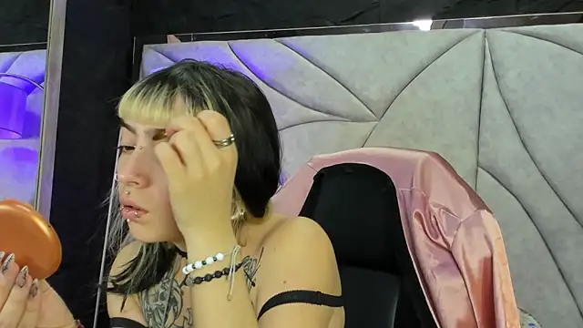 Samantha Smiith online show from 02/13/26, 04:19