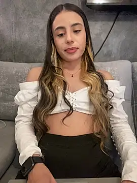 AbyThompson online show from 02/19/25, 07:38