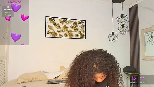 ashley lemus online show from 02/01/25, 12:26