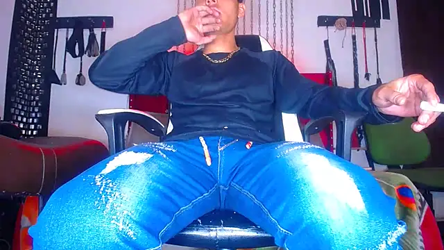 RandyAA D online show from 12/04/24, 06:11