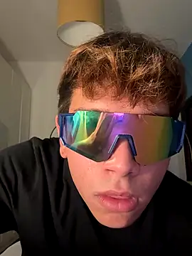 calleaaaa online show from 11/13/25, 04:06