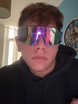 calleaaaa online show from 11/14/25, 08:46